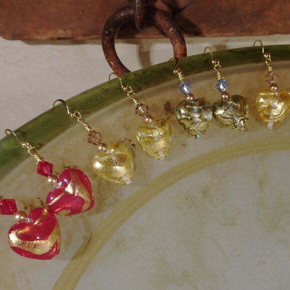 Hand-crafted drop earrings from Czech hearts in four stylish colors - Picture 5 of 12